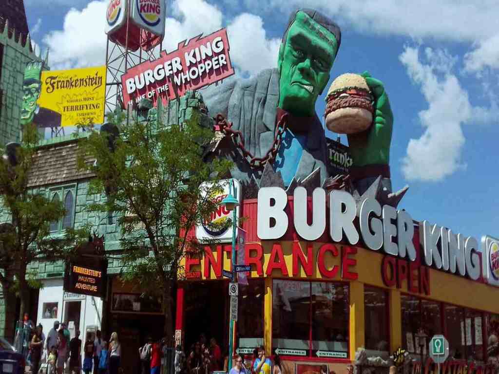 The outside of a Burger King restaurant.